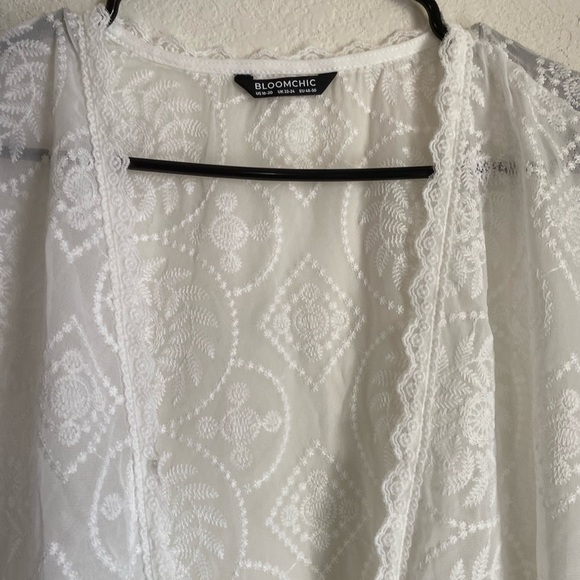 Bloomchic White Lace Kimono Duster Tie Front Long Boho Beach Cardigan 18/20 - Picture 8 of 16